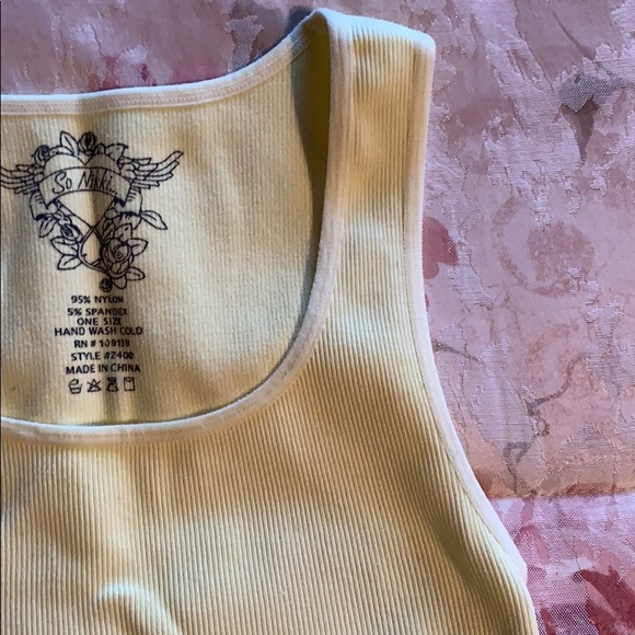 Yellow Ribbed Stretchy Tank - Picture 4 of 5